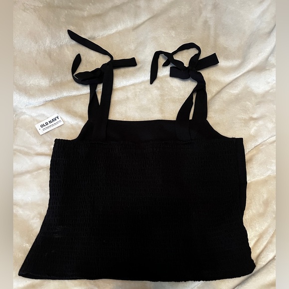 NWT Old Navy Black Tank - Picture 2 of 3